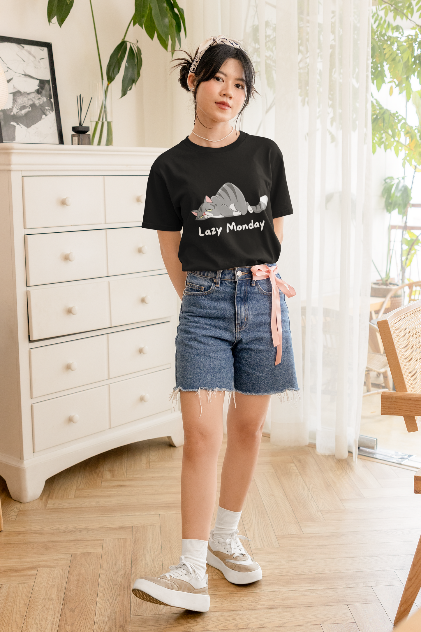 MONDAY standard oversized UNISEX premium pure cotton T-shirt